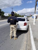 PRF prende homem por apropriação indébita, em Rio Largo/AL