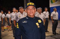 Superintendente da PRF-AP recebe homenagem da Polícia Militar