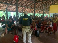 PRF AP participa de Reunião na Aldeia Waiãpi