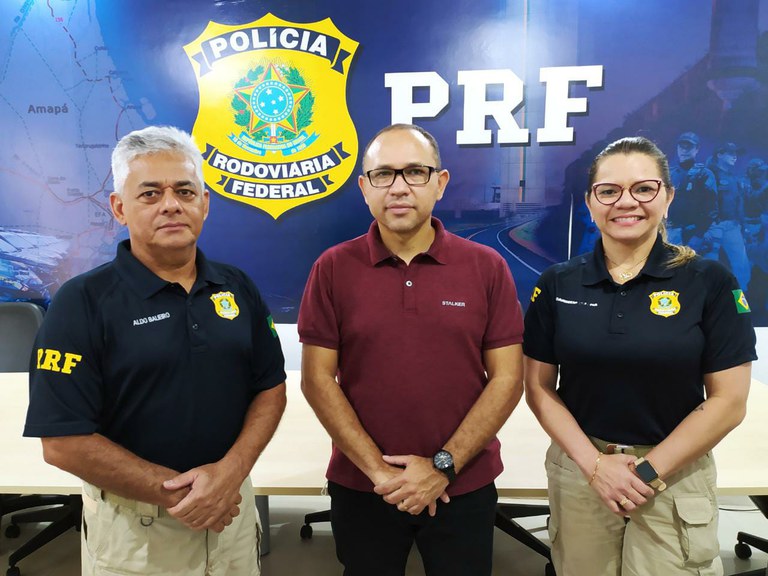 PRF no Amapá inicia trabalhos de implantação do Programa Colégio PRF