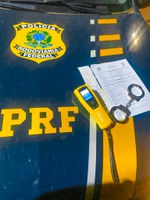 PRF-AM prende motoristas pelo crime de embriaguez no volante