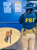 Homem é preso em Manaus por porte ilegal de arma de fogo