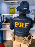 PRF detém vários condutores com mandados de prisão em Manaus/AM