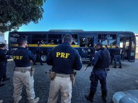 PRF na Bahia realiza nivelamento em conjunto com a Guarda Municipal de Salvador