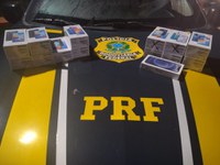 PRF flagra crime fiscal durante fiscalização a ônibus em Simões Filho (BA)