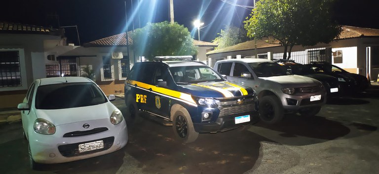 3 veículos com restrição de furto/roubo foram recuperados no Oeste da Bahia
