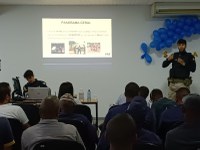 Em Salvador (BA), PRF realiza palestra educativa sobre transporte de produtos perigosos