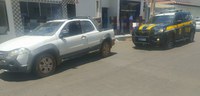 Em Riacho de Santana (BA), PRF recupera veículo com ocorrência de furto