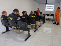 PRF participa de palestra do Corpo de Bombeiros sobre abordagem técnica à tentativa de suicídio