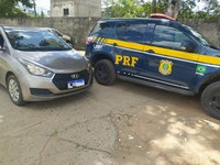 PRF recupera em Itabuna (BA) veículo roubado na capital baiana
