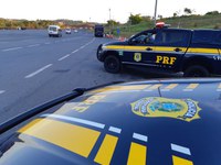 PRF registra flagrante de crime contra a ordem fiscal em Feira de Santana (BA)