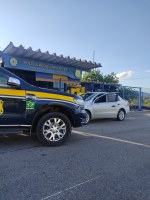 PRF recupera veículo com ocorrência de furto em Jequié (BA)