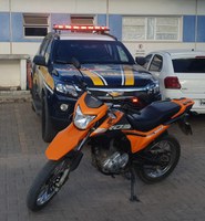 PRF detém homem com moto adulterada no Oeste da Bahia