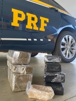 Em Vitória da Conquista (BA), PRF prende homem por tráfico de drogas durante Operação Ano Novo