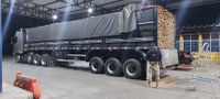 Flagrante de crime ambiental: Em Barreiras (BA), PRF realiza apreensão de carga de madeira nativa transportada ilegalmente
