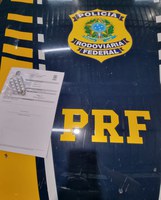 PRF realiza duas apreensões de anfetaminas em fiscalização na BR-242 na cidade de Itaberaba