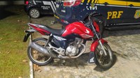 Em Alagoinhas (BA), homem que conduzia motocicleta adulterada  é detido pela PRF por receptação e uso de documento falso