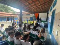 PRF realiza Ação Educativa em escola municipal de Ribeira do Pombal (BA)