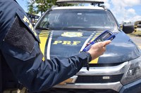 Dirigindo em zigue-zague, motorista alcoolizado é detido pela PRF em Feira de Santana (BA)