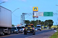 Feriado prolongado: PRF na Bahia intensifica fiscalização nas rodovias federais e reforça a importância de manter a atenção na hora de dirigir