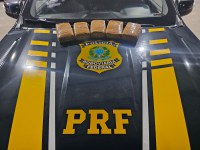 PRF realiza apreensão de substância ilícita e detém suspeitos de tráfico de drogas na BR-135