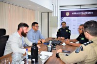 Representantes da AGERBA e Batalhão de Polícia Rodoviária Estadual  Visitam PRF para reforçar parceria contra o transporte clandestino