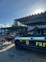 Motociclista inabilitado é preso pela PRF após ser flagrado transitando com moto adulterada em trecho de Alagoinhas