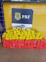 PRF apreende quase 100 Kg de entorpecentes em Feira de Santana (BA)