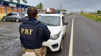 PRF recupera em Simões Filho (BA) veículo furtado de locadora