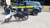 Em Eunápolis (BA), PRF apreende motocicleta roubada vendida irregularmente em site da internet