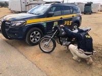 Motocicleta furtada há menos de 03 meses é recuperada pela PRF em Vitória da Conquista (BA)
