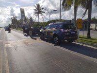 PRF na Bahia prende motorista por aplicativo com carro clonado