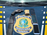 PRF prende 3 homens por roubo na BR 324, próximo ao município de Amélia Rodrigues (BA)