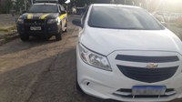 Veículo roubado há pouco mais de 10 meses é recuperado pela PRF em Feira de Santana (BA)