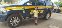 Presente de aniversário: Garoto fã da PRF pede ao seu pai para visitar as dependências da Polícia Rodoviária Federal em Itaberaba (BA)