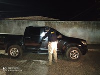 Caminhonete roubada em Recife (PE) é recuperada em trecho da BR 242, em Barreiras (BA)