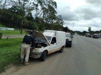PRF recupera caminhonete roubada e prende motorista por crime de receptação