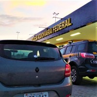 PRF na Bahia recupera veículo roubado há 6 anos e que circulava clonado