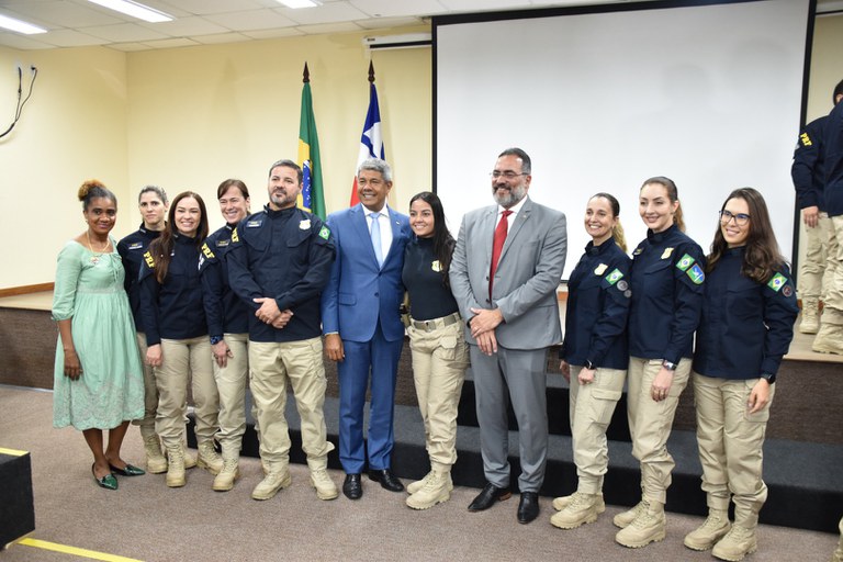 https://www.gov.br/prf/pt-br/noticias/estaduais/bahia/ii-encontro-nacional-de-superintendentes-e-diretores-da-prf-reforca-integracao-e-planejamento-estrategico/dsc_0445.jpg/@@images/a9c6e300-7677-49f8-be39-f4ad70ee9aef.jpeg