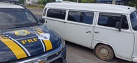 Homem procurado por tráfico de drogas é preso em uma Kombi, em Sobral (CE)