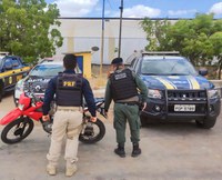 Ação integrada entre PRF e PMCE prende um homem e recupera um veículo adulterado, em Jaguaribe (CE)