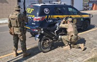 Em Pedra Branca (CE), PRF prende homem com motocicleta adulterada