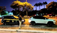 Em Fortaleza (CE), PRF prende homem com veículo clonado que foi roubado em Recife (PE)
