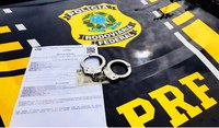 PRF cumpre mandado de prisão contra homem após encontrar seu veículo com outro motorista no Ceará