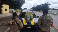 PRF apreende R$ 22 mil em maconha dentro de mala de passageira de ônibus no Ceará