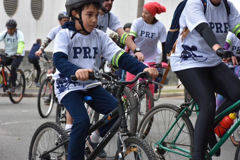 IMAGEM - RF no Ceará realiza 1º Passeio Ciclístico Contra o Câncer Infantil em parceria com diversos órgãos