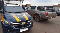 PRF recupera camionete furtada, em Águas Lindas de Goiás