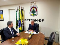 Superintendente da Polícia Rodoviária Federal no Distrito Federal visita Detran