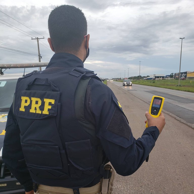 Neste final de semana, PRF prendeu seis condutores bêbados nas rodovias federais do DF e Entorno