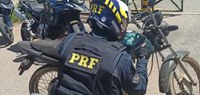 PRF prende um homem e apreende um menor com motos adulteradas